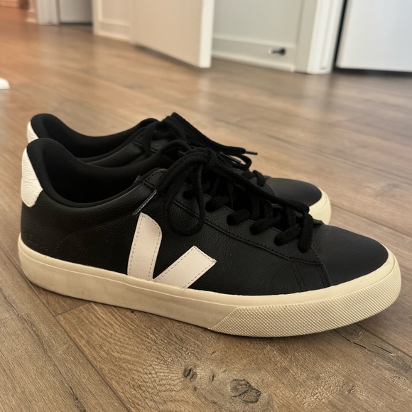 VEJA CAMPO CHROMEFREE LEATHER BLACK WHITE - Picture 1 of 4